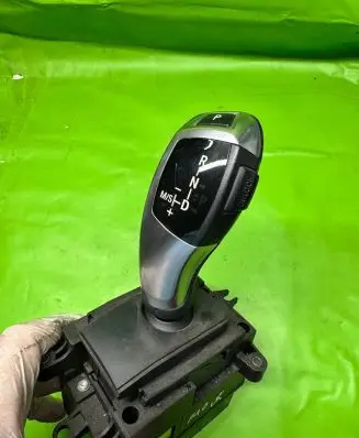 BMW 5 F10 F11 Gear selector 1002519400 9239506