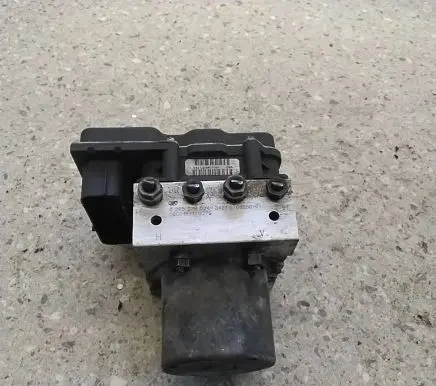 BMW 5 E60 E61 ABS Pump 6768550 0265238024