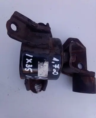 Hyundai ix35 Engine mount bracket