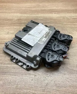 Citroen C4 I Engine control unit/module ECU 9658944580 0281011629