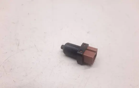 Peugeot 406 Brake pedal sensor switch
