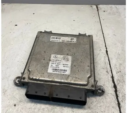 Mercedes-Benz Sprinter W906 Engine control unit/module A6519000601 28277619 A6519019400