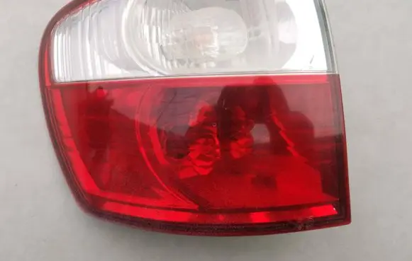 Toyota Avensis Verso Rear/tail lights