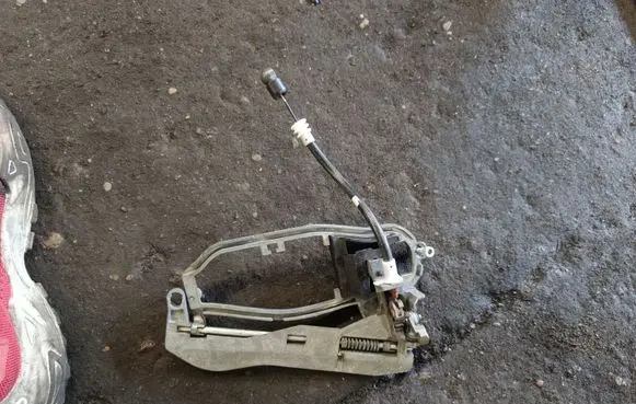 BMW X5 E53 Rear door lock