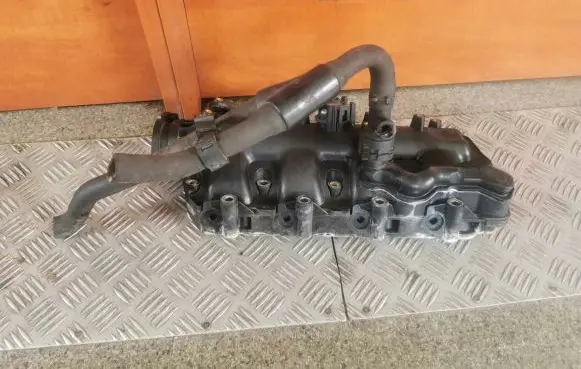 Opel Insignia A Intake manifold 55565592