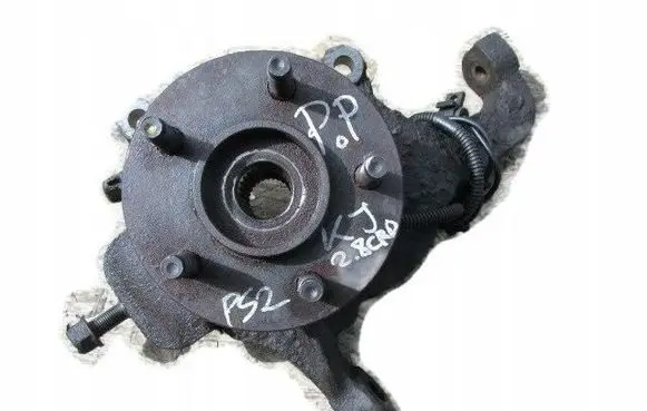 Jeep Cherokee III KJ Front wheel hub spindle knuckle