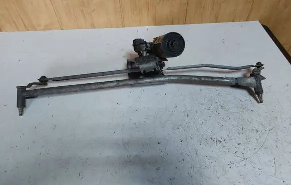 Audi A6 S6 C5 4B Front wiper linkage and motor