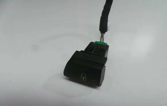 Peugeot Expert Central locking switch button 9809138677