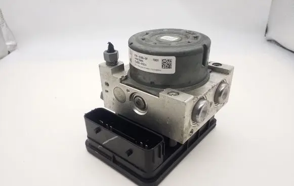 Ford Fusion II ABS Pump DG9C2C405DF DG9C2C219DF