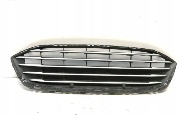 Ford Focus Front bumper upper radiator grill JX7B8C436A