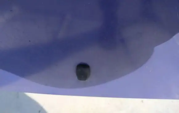 Windshield washer spray nozzle