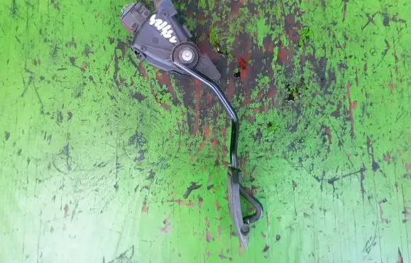 Nissan Primera Accelerator throttle pedal