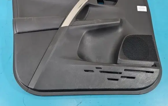 Toyota RAV 4 (XA40) Front door card panel trim 67612X1B22 IMPRK1561824