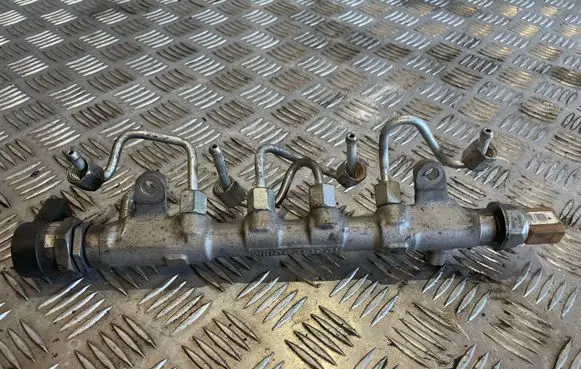 Volkswagen Caddy Fuel main line pipe 03L906051