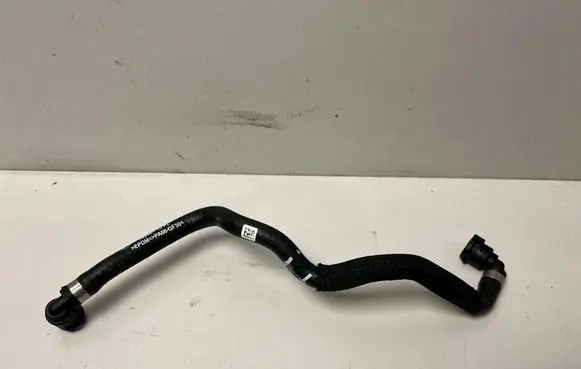 BMW X2 U10 Engine coolant pipe/hose 8473763