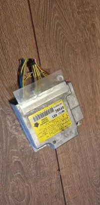 Mitsubishi Grandis Airbag control unit/module Mn141401