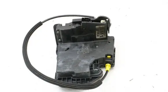 Opel Astra K Coupe door lock (next to the handle) 13597527