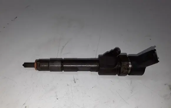 Renault Laguna II Fuel injector 0445110021 7700111014