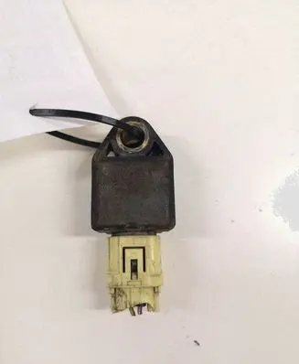 Toyota Avensis T250 Airbag deployment crash/impact sensor 8917405010