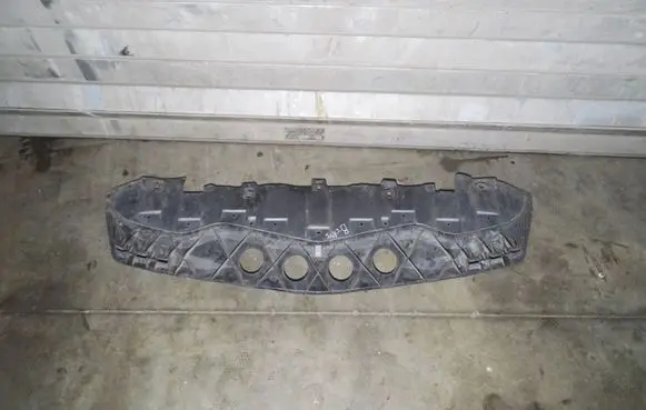 Mercedes-Benz B W245 Front bumper skid plate/under tray A1698850136