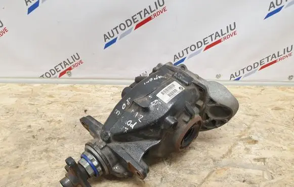 BMW 2 F22 F23 Rear differential 7605591 33107605591