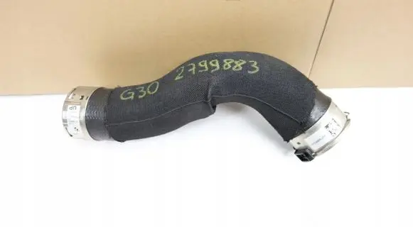 BMW 5 G30 G31 G38 Coolant pipe/hose 