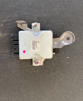 Mazda 3 III Fuel injection pump control unit/module PE0218561 6183010740 W4T80572