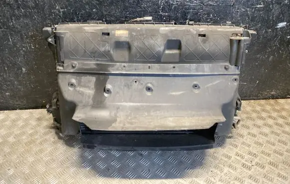 Porsche Panamera (970) Coolant radiator 97010613103