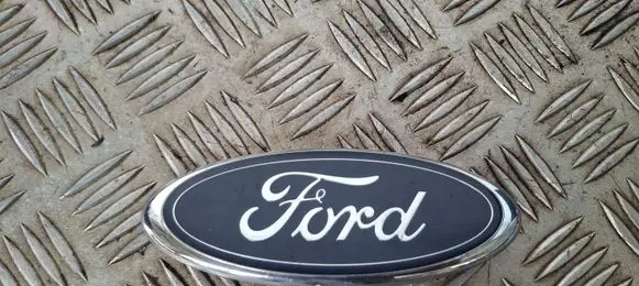 Ford Transit Manufacturer badge logo/emblem 1398