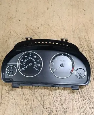BMW 5 F10 F11 Speedometer (instrument cluster) 929141601 9291416 233930506
