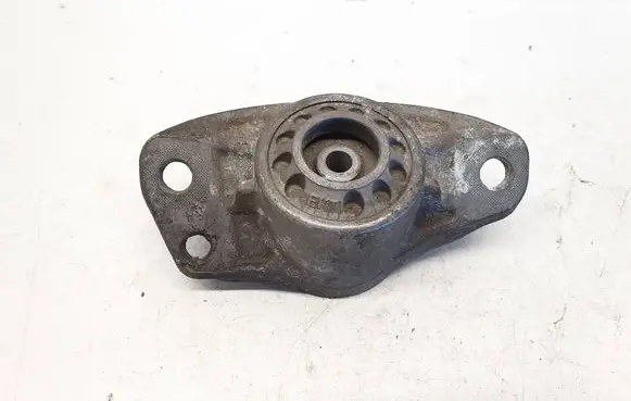Volkswagen PASSAT B6 Front shock absorber mounting bracket 3C0513353