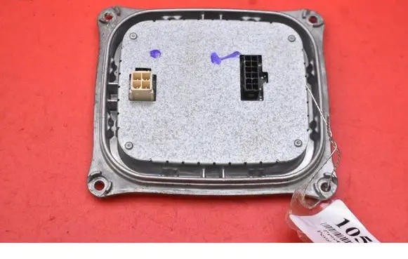 Peugeot 308 Voltage converter/converter module 130732940400