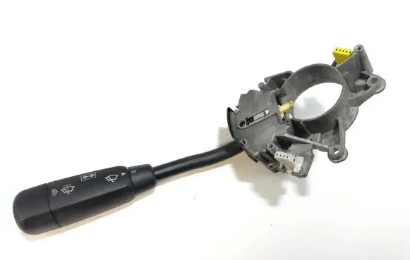 Mercedes-Benz E W210 Wiper control stalk A2105450110 01401410