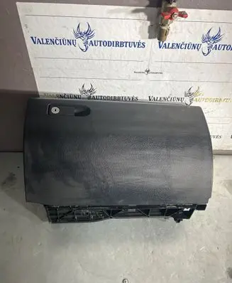 Mercedes-Benz E W212 Glove box A2126802491 08305