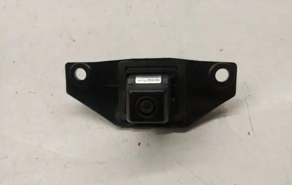 Toyota Auris 150 Reversing camera 8679002010 0YC01365