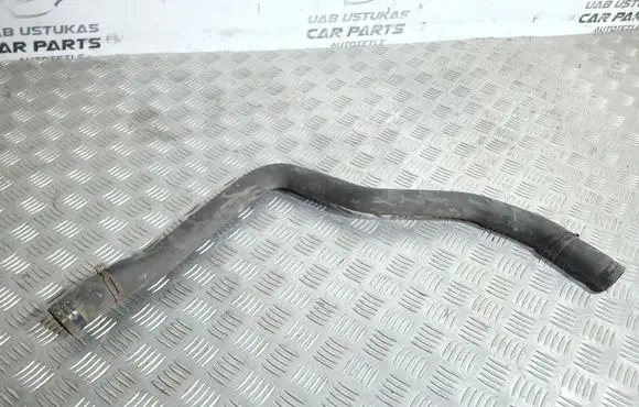 Land Rover Discovery 3 - LR3 Engine coolant pipe/hose