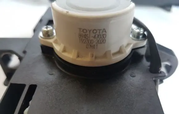Toyota Prius (XW20) Gear shifter/selector 8945147030 1923002020