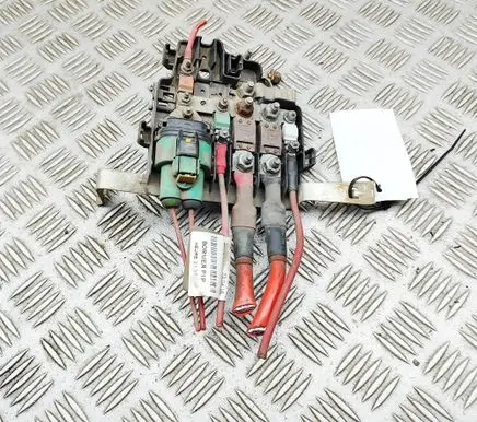 Renault Master III Voltage converter/converter module 241362885R