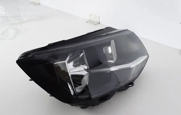 Volkswagen Transporter - Caravelle T6 Headlight/headlamp 7E1941016AB