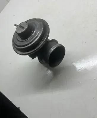 BMW 3 E46 EGR valve 2813800