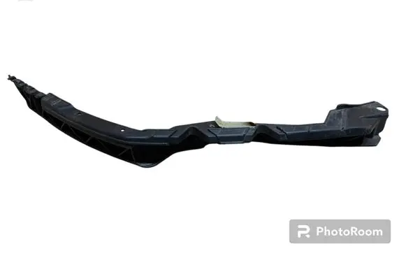 Skoda Octavia Mk2 (1Z) Front bumper mounting bracket 1Z0807184B