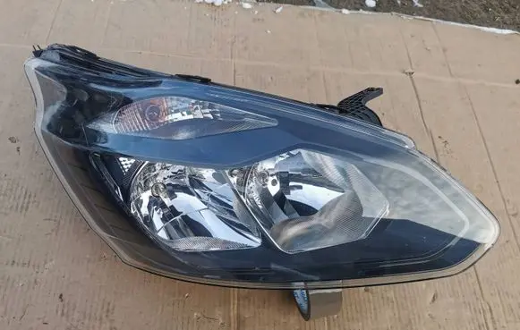 Ford Transit Custom Headlight/headlamp BK2113W029bj Lampa przód prawa rh ford Transit custom 13-17 ciemna zwykła