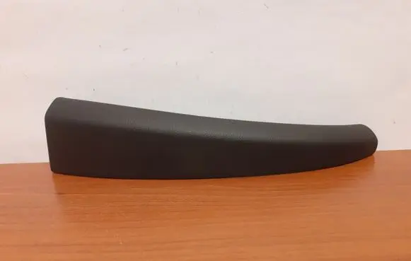Jaguar XF X250 Dashboard glove box trim 8X2304339A01 5073