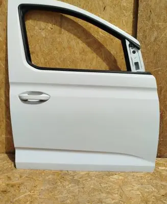 Volkswagen Caddy Front door