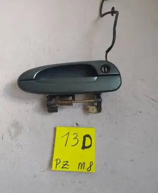 Mazda 626 Front door exterior handle 39024289