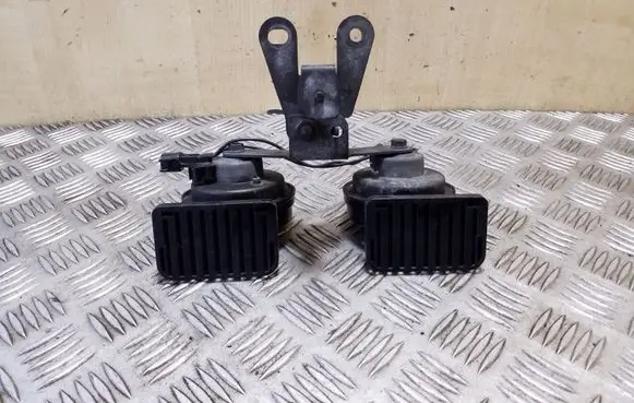 Jaguar XF X250 Horn signal CX2313A803AB