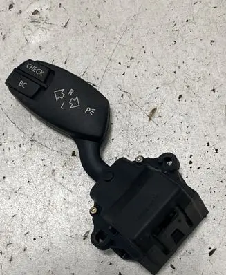 BMW 5 E60 E61 Indicator stalk 6924103 160904012 01106720