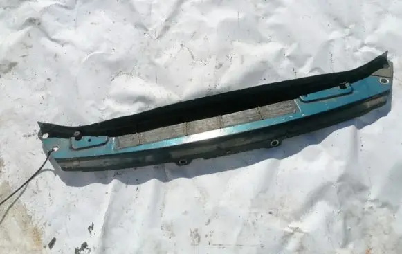 Renault Scenic I Radiator support slam panel