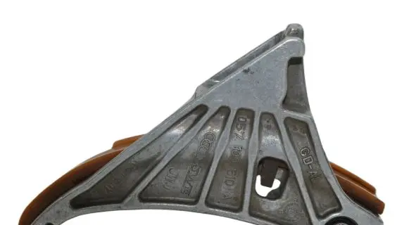 Audi A6 S6 C6 4F Slide rail for timing chain 057109510A