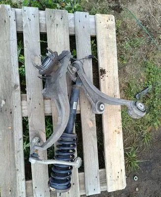 Jaguar XF X250 Front wheel hub spindle knuckle jaguarxf